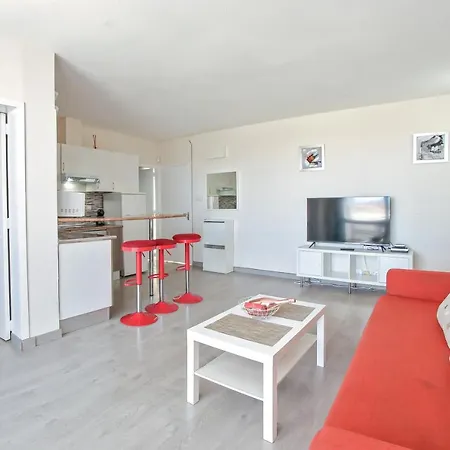 Primavera Sunset 1 Bedroom Apartment *